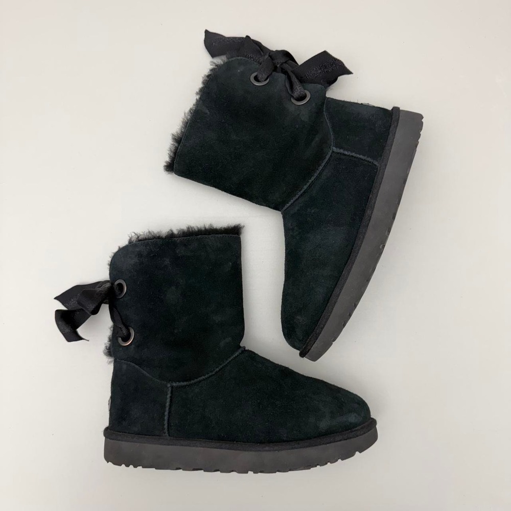 UGG Bailey Bow II Boots Black Women's Size 9